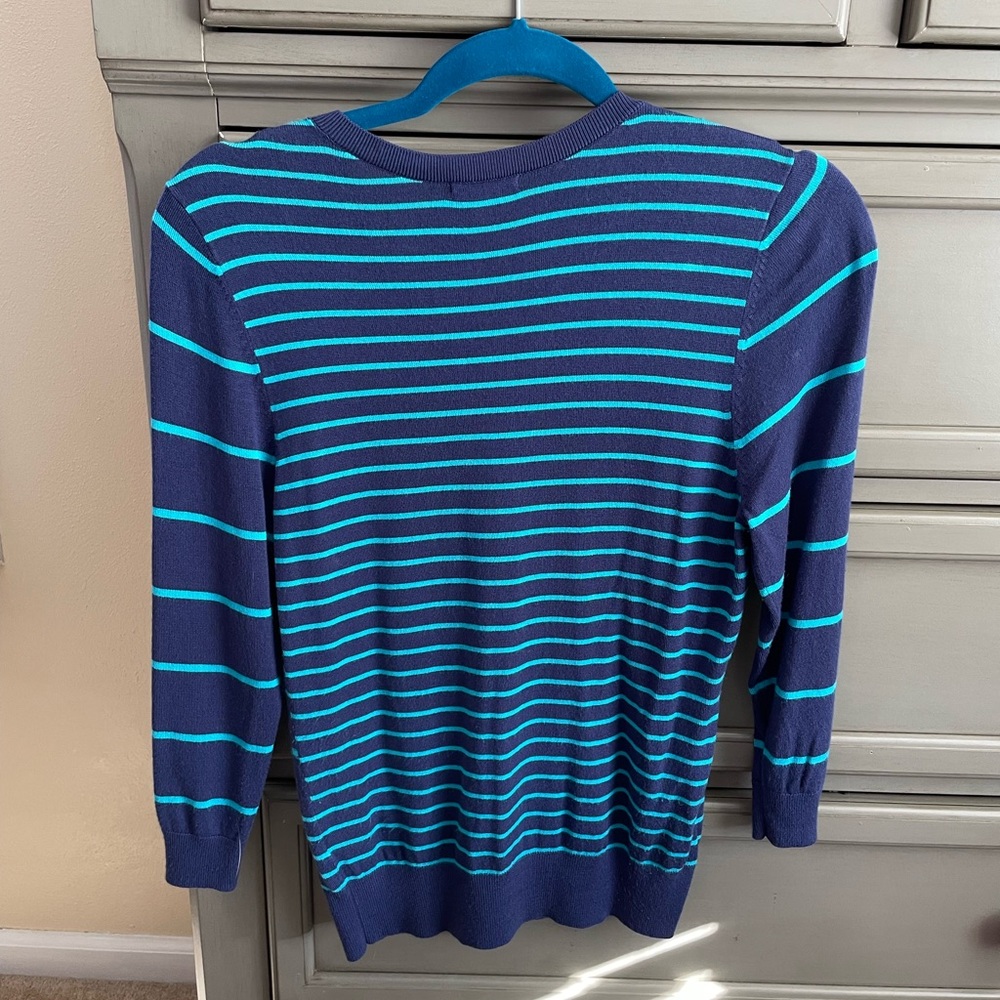 Button-Up Cardigan - Picture 3 of 4